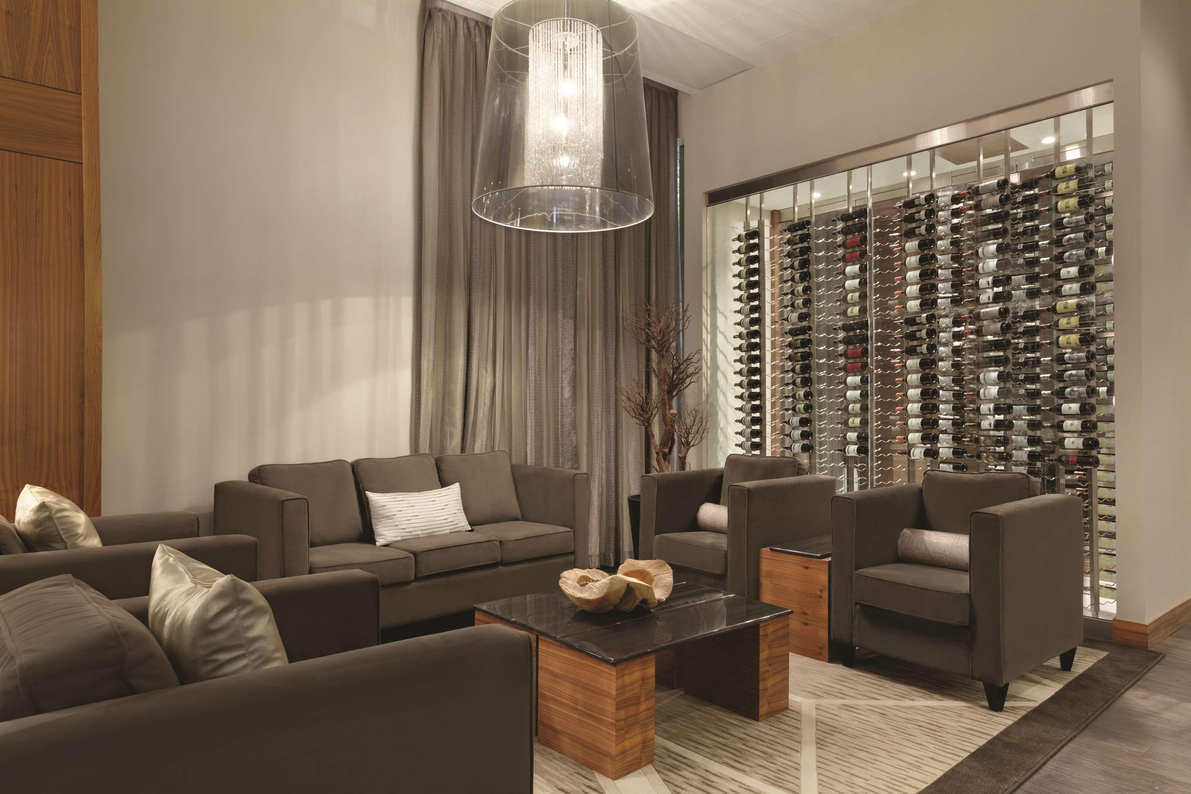 Radisson Hotel & Conference Centre Calgary Airport Екстер'єр фото